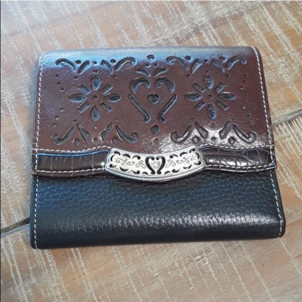 Brighton wallet